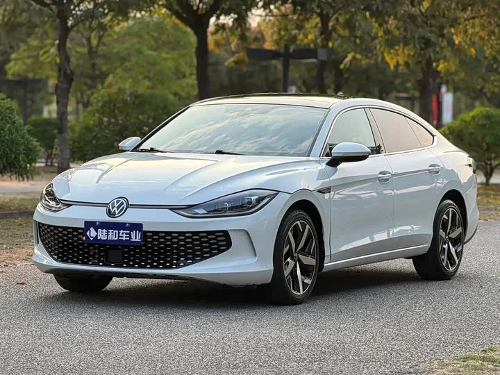Volkswagen Lamando L 2024 из Китая — купить под ключ
