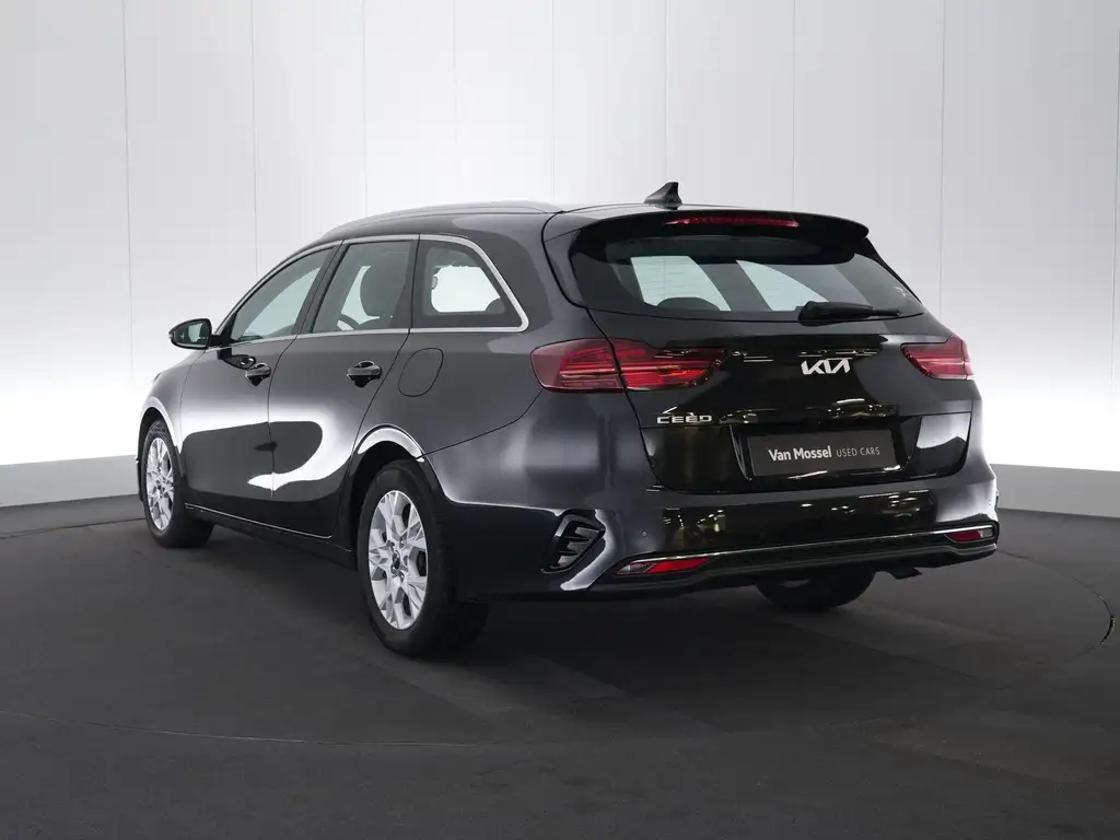 KIA Ceed SW / cee'd SW 2024 из Европы — купить под ключ