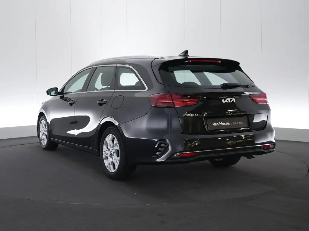 KIA Ceed SW / cee'd SW 2024 из Европы — купить под ключ