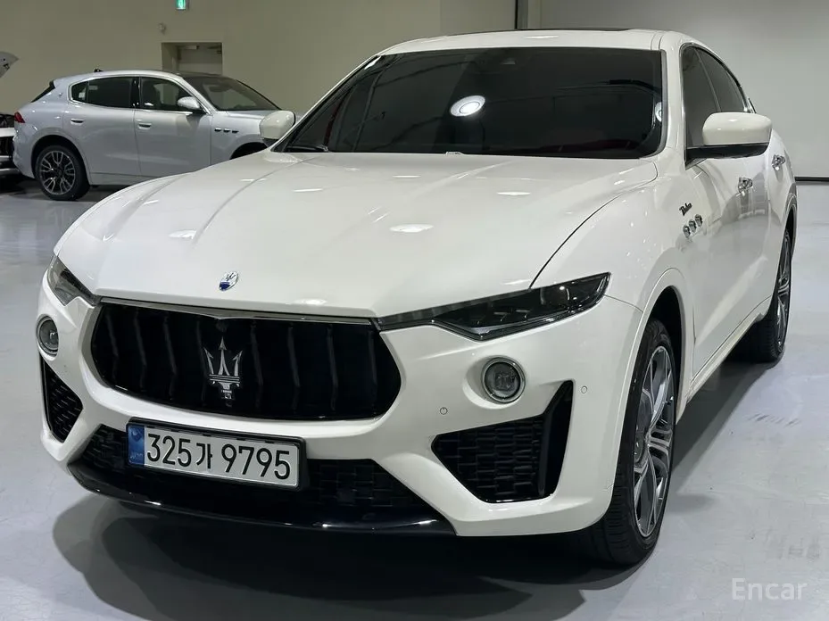 Maserati Levante 2016 из Кореи — купить под ключ