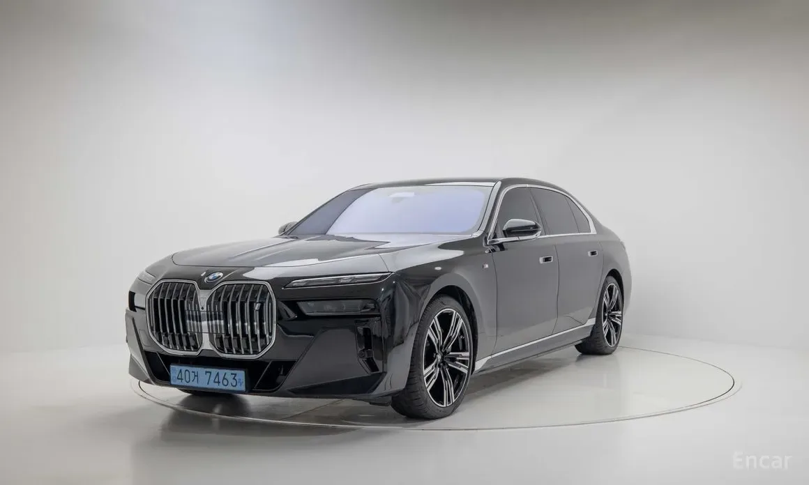 BMW i7 2023 из Кореи — купить под ключ