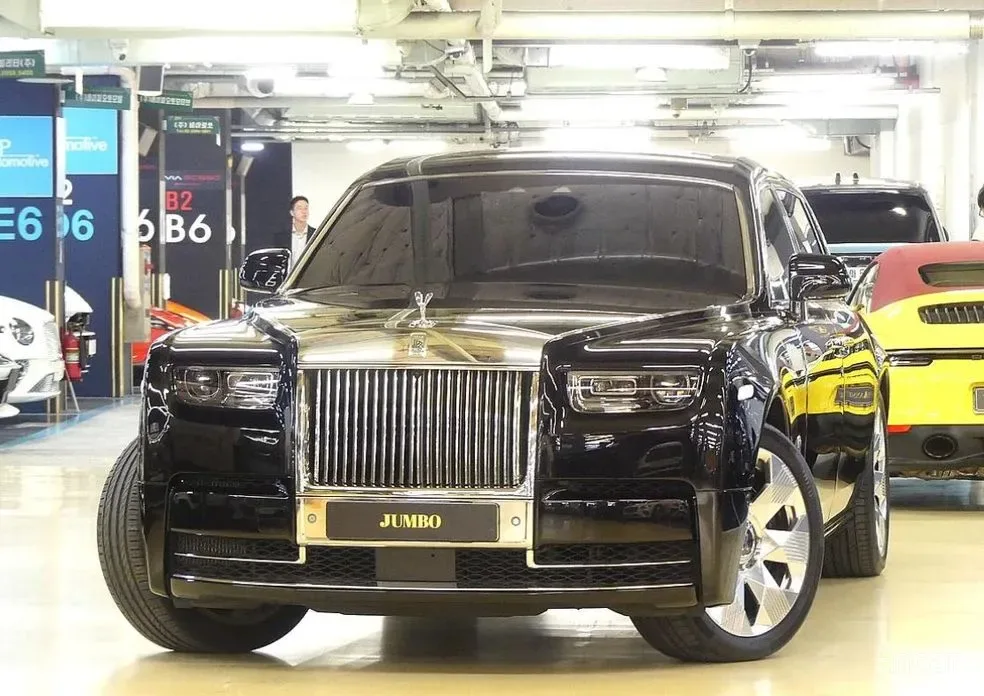 Rolls-Royce Phantom 2003 из Кореи — купить под ключ