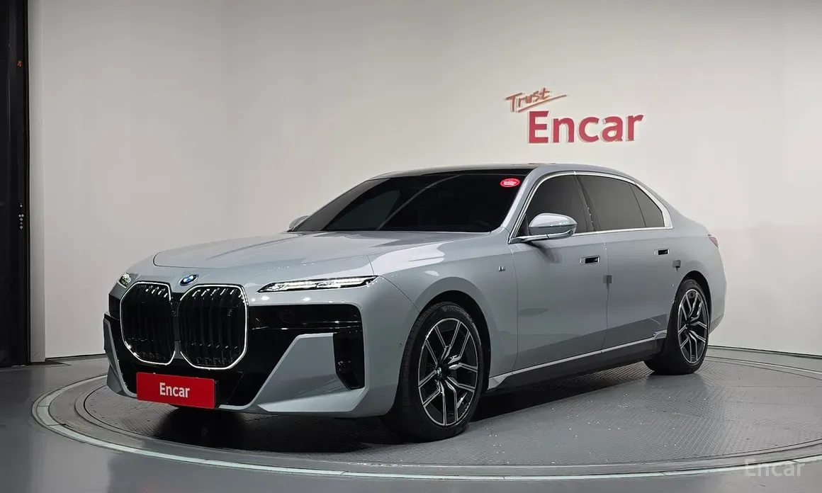 BMW i7 2023 из Кореи — купить под ключ