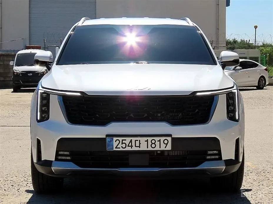 KIA Sorento 2025 из Кореи — купить под ключ