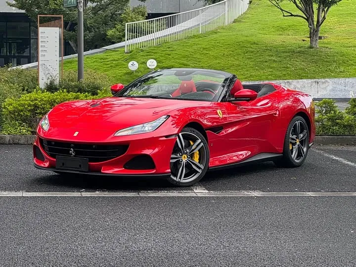 Ferrari Portofino 2022 из Китая — купить под ключ