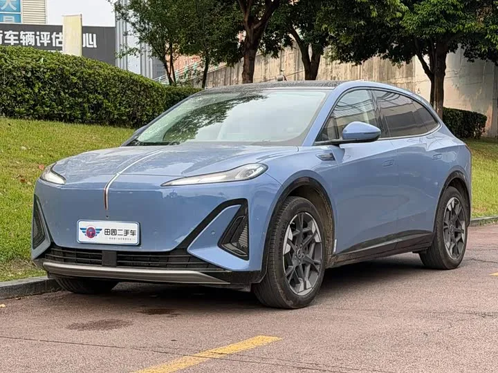 Hongqi EHS5 (Tiangong 06) 2025 из Китая — купить под ключ