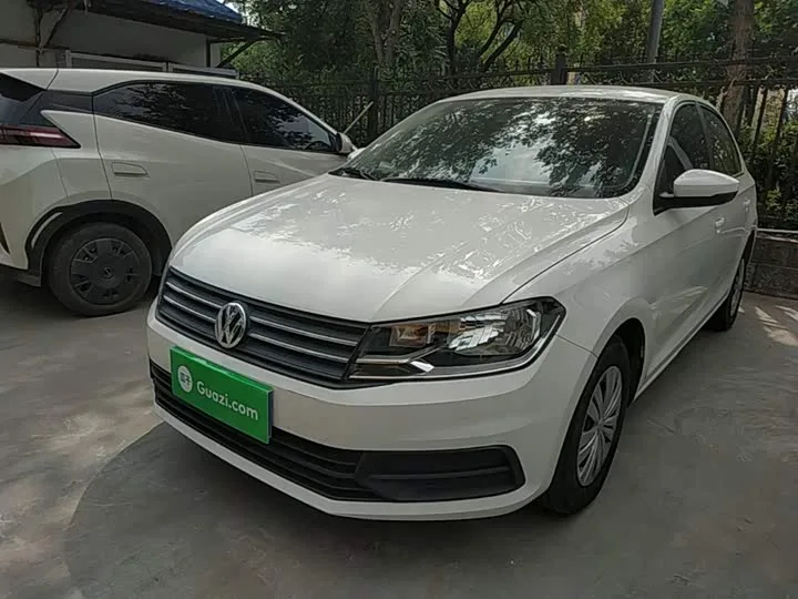 Volkswagen Santana 2023 из Китая — купить под ключ