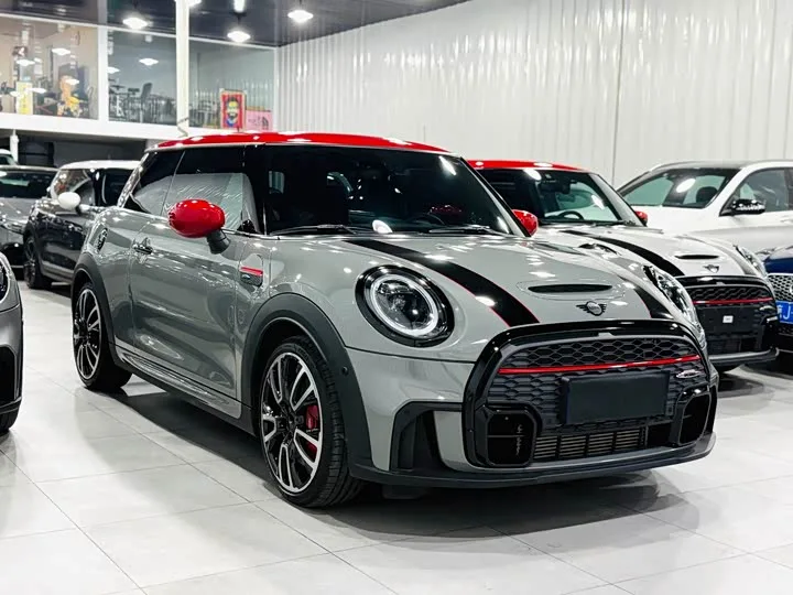 Mini Mini JCW 2023 из Китая — купить под ключ