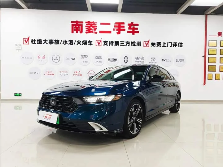 Honda Accord Hybrid 2024 из Китая — купить под ключ