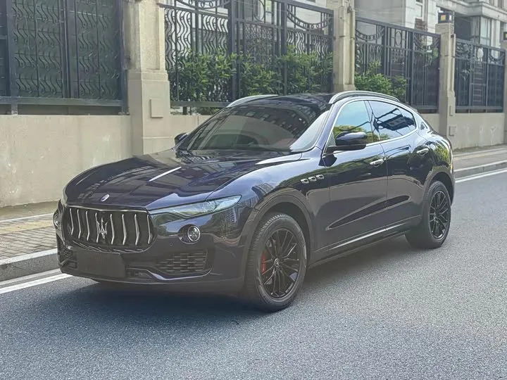 Maserati Levante 2022 из Китая — купить под ключ