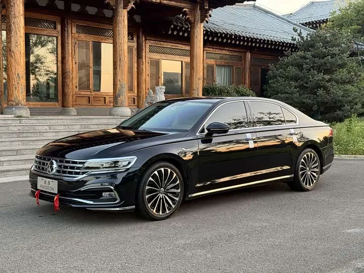 Volkswagen Phideon 2022 из Китая — купить под ключ