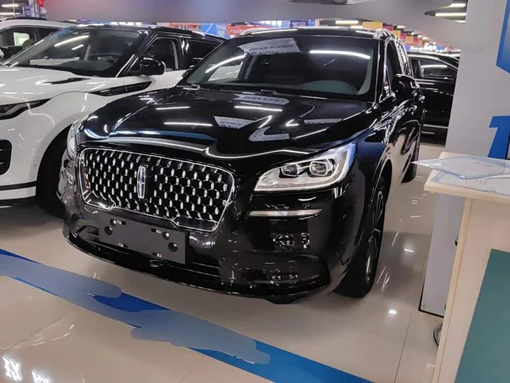 Lincoln Corsair Hybrid 2022 из Китая — купить под ключ