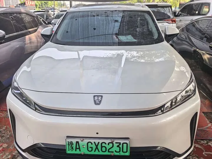 Roewe D5X DMH 2024 из Китая — купить под ключ