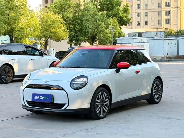 Mini Cooper 2024 из Китая — купить под ключ