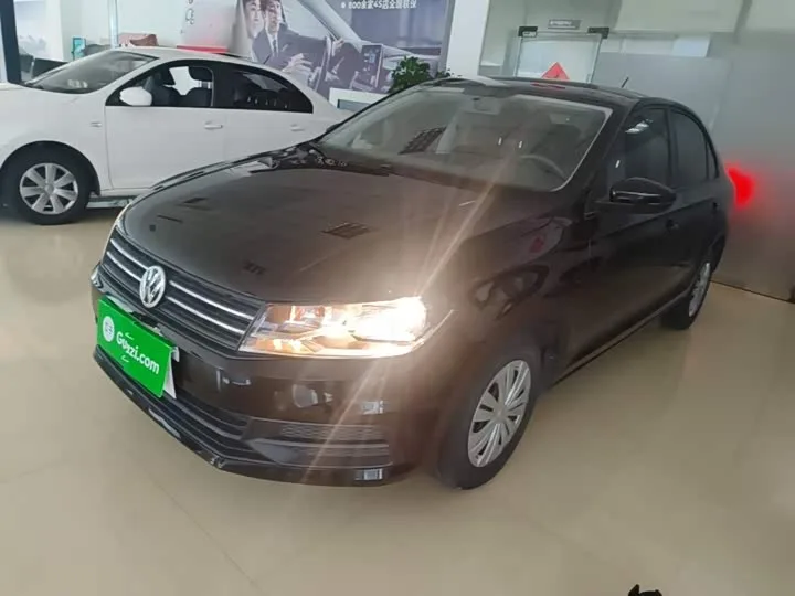 Volkswagen Santana 2022 из Китая — купить под ключ