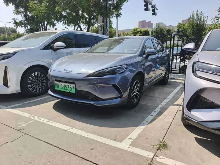BYD Seal 05 DM-i Hybrid 2025 из Китая — купить под ключ
