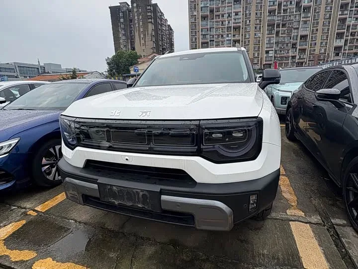 BAIC Beijing BJ30 2025 из Китая — купить под ключ