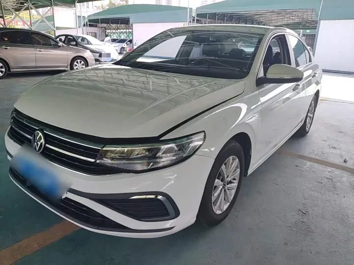 Volkswagen Bora 2024 из Китая — купить под ключ