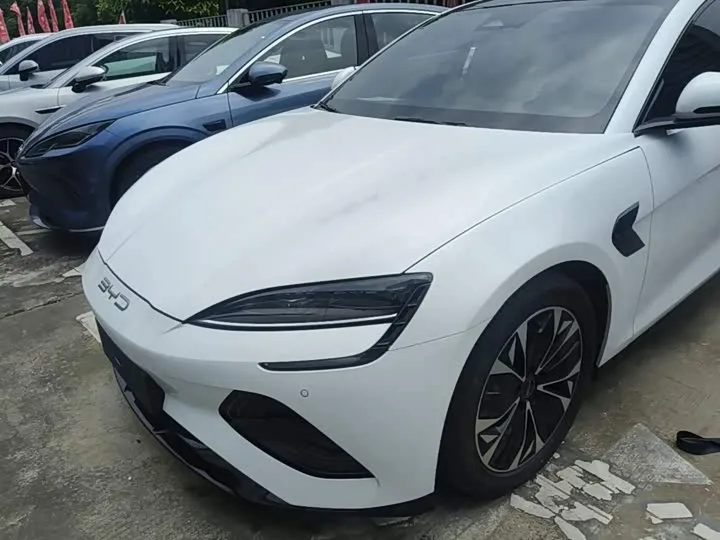 BYD Seal 2023 из Китая — купить под ключ