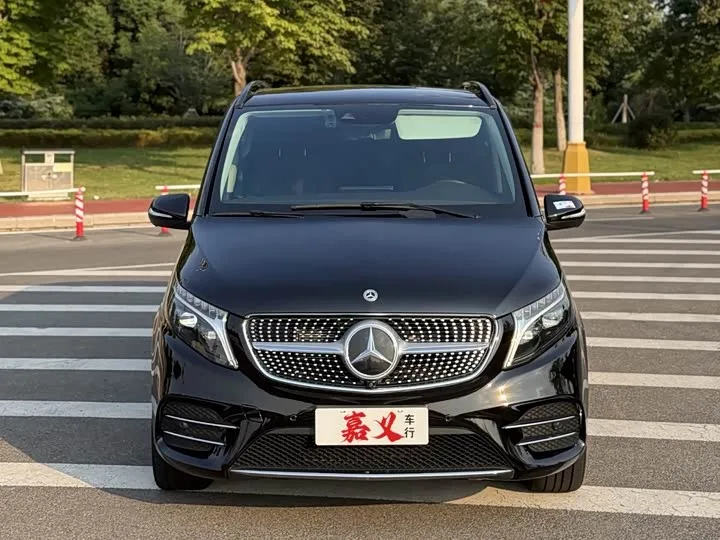 Mercedes-Benz V-Class 2023 из Китая — купить под ключ