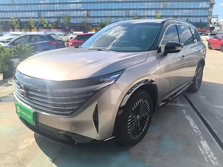 Nissan Pathfinder 2024 из Китая — купить под ключ