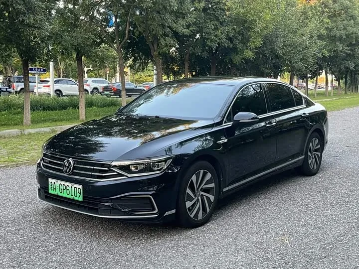 Volkswagen Magotan GTE Hybrid 2023 из Китая — купить под ключ