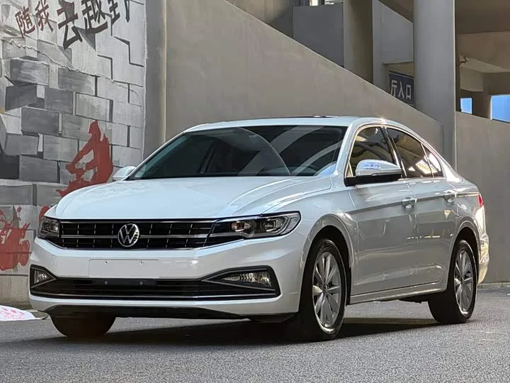 Volkswagen Bora 2022 из Китая — купить под ключ