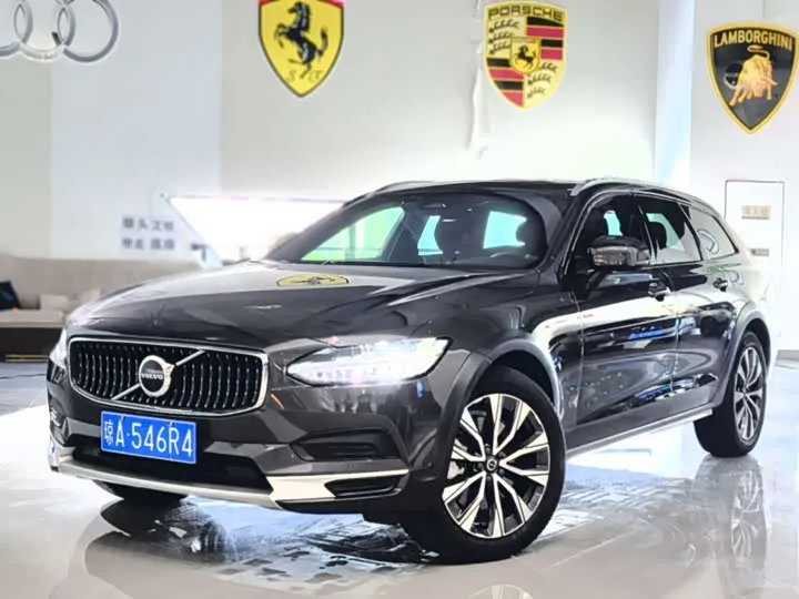 Volvo V90 2024 из Китая — купить под ключ