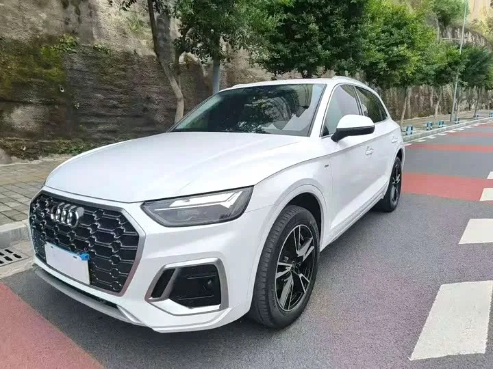 Audi Q5L 2022 из Китая — купить под ключ