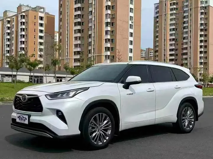 Toyota Highlander 2024 из Китая — купить под ключ