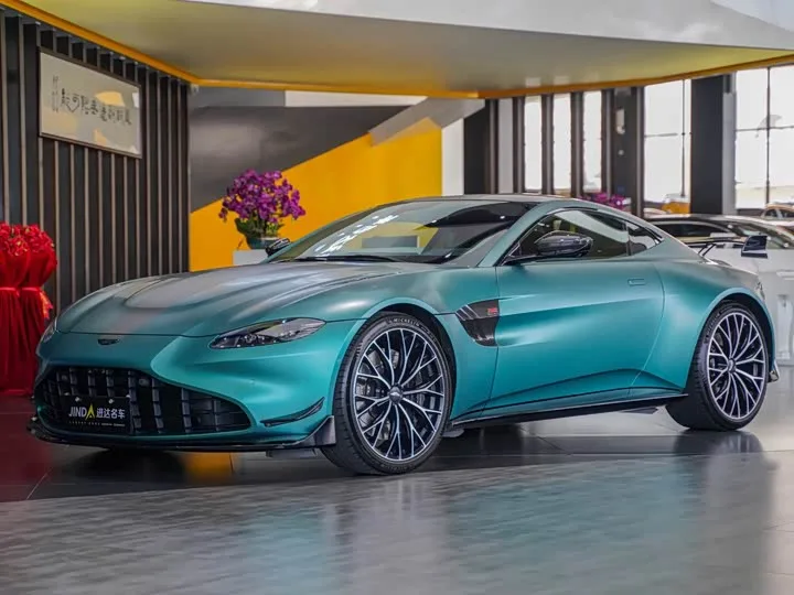 Aston Martin V8 Vantage 2022 из Китая — купить под ключ