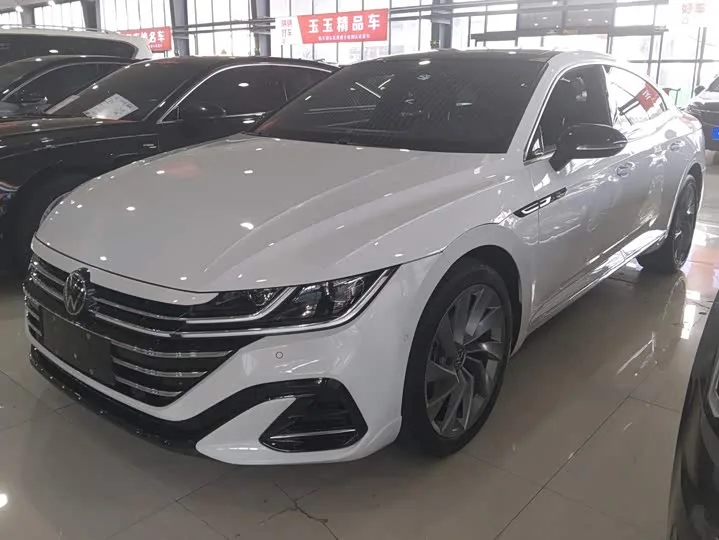 Volkswagen CC 2024 из Китая — купить под ключ