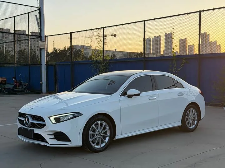 Mercedes-Benz A-Class 2022 из Китая — купить под ключ