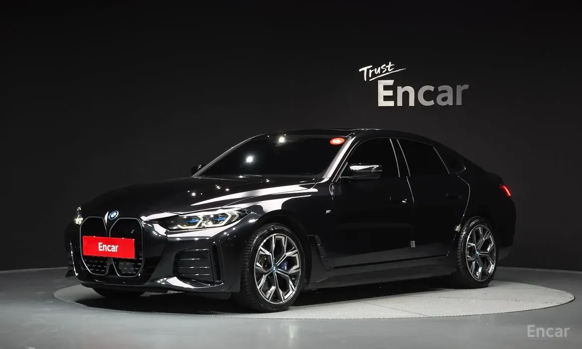 BMW i4 2023 из Кореи — купить под ключ