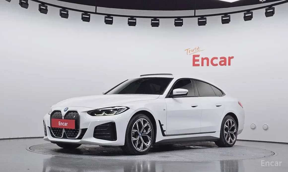 BMW i4 2022 из Кореи — купить под ключ