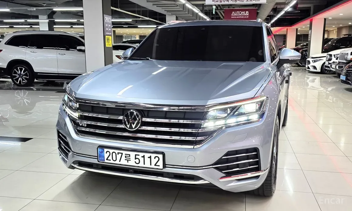Volkswagen Touareg 2023 из Кореи — купить под ключ