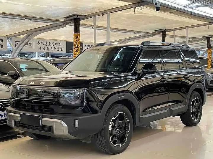 BAIC Beijing BJ30 2025 из Китая — купить под ключ