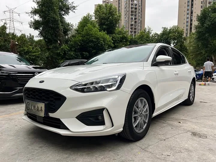 Ford Focus 2022 из Китая — купить под ключ