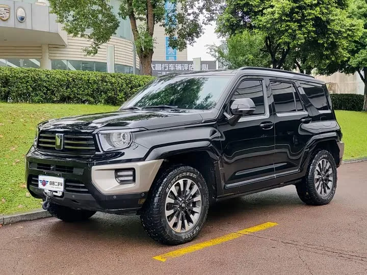 Tank 700 Hybrid 2024 из Китая — купить под ключ