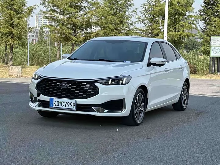 Ford Escort 2022 из Китая — купить под ключ