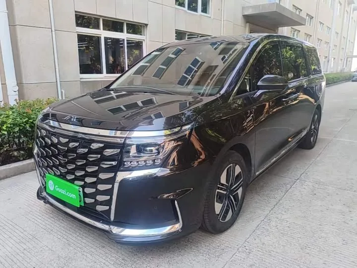 JAC Refine RF8 Hybrid 2025 из Китая — купить под ключ