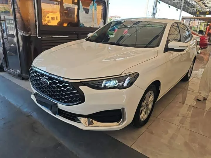 Ford Escort 2022 из Китая — купить под ключ