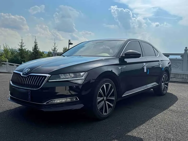 Skoda Superb 2022 из Китая — купить под ключ