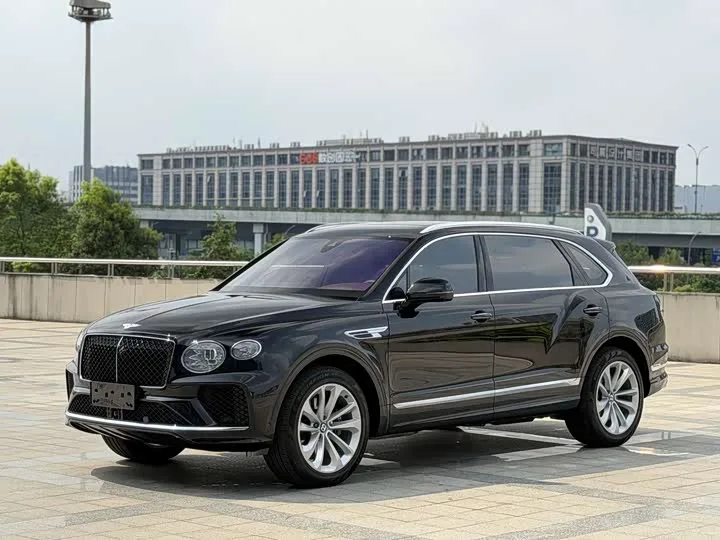 Bentley Bentayga 2025 из Китая — купить под ключ