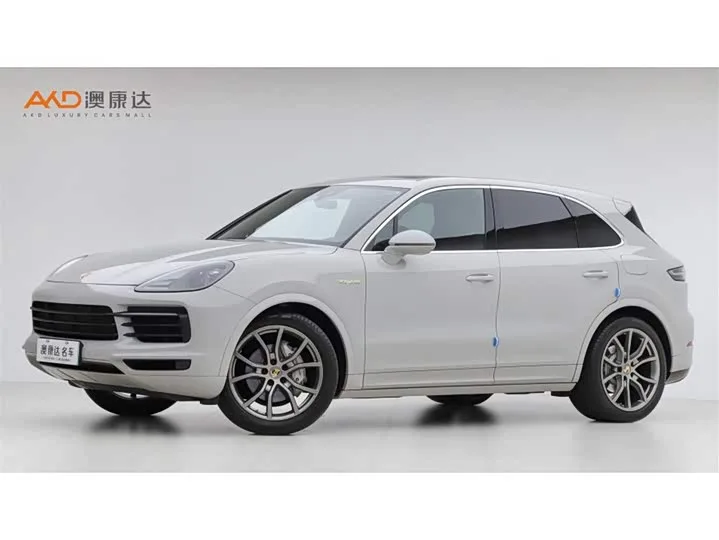 Porsche Cayenne Hybrid 2022 из Китая — купить под ключ