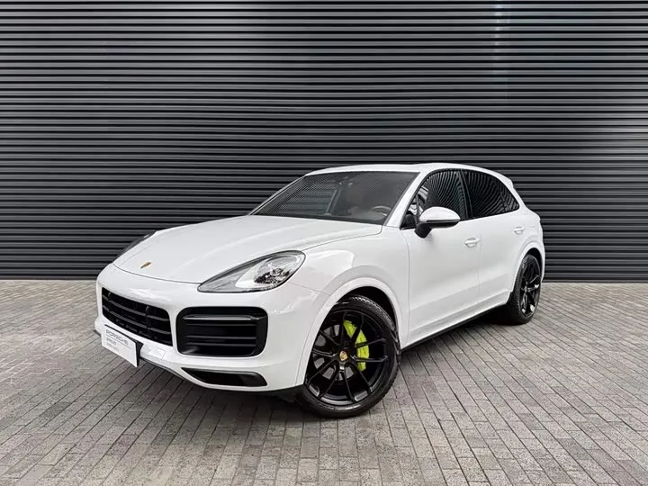 Porsche Cayenne Hybrid 2022 из Китая — купить под ключ