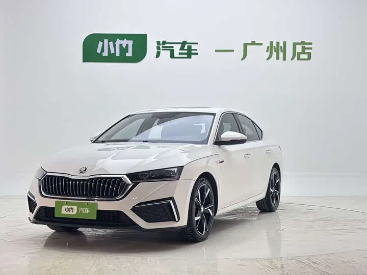 Skoda Octavia Pro 2022 из Китая — купить под ключ