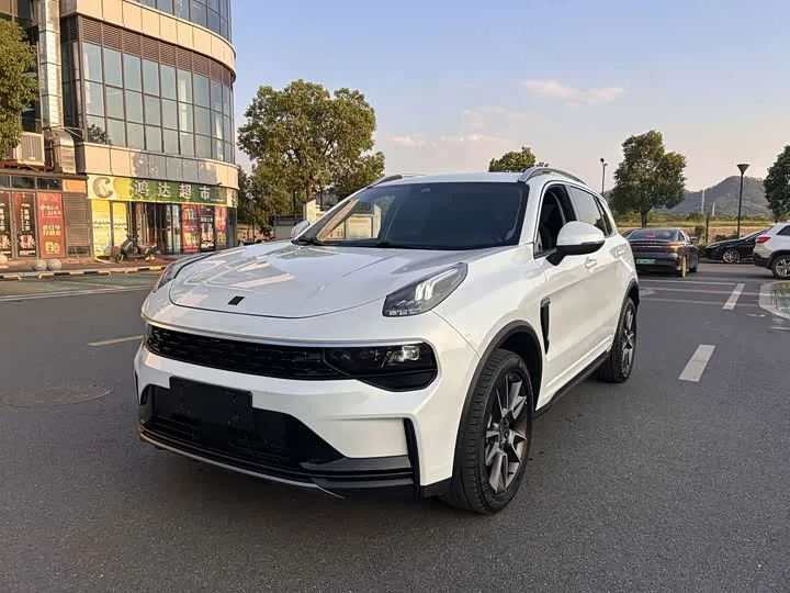 Lynk & Co 01 2022 из Китая — купить под ключ