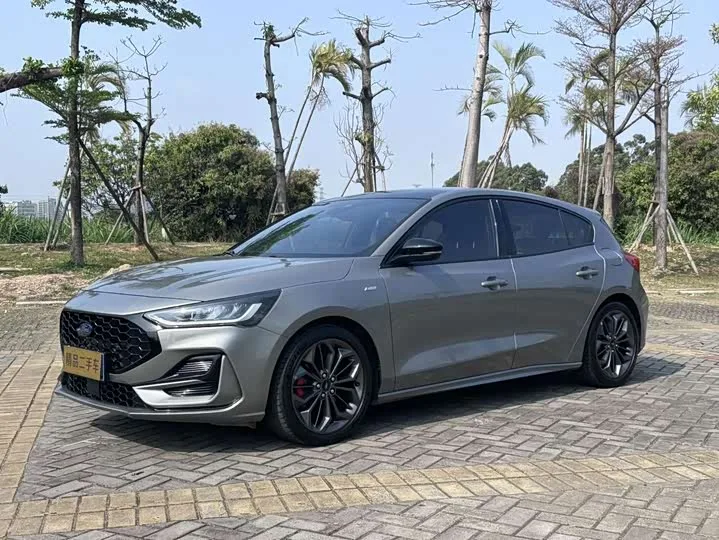 Ford Focus 2023 из Китая — купить под ключ