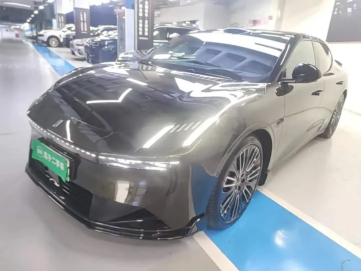 Lynk & Co 30 EM-P Hybrid 2025 из Китая — купить под ключ